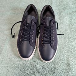 1new pair and one used