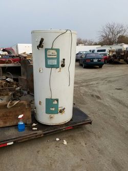 Hot water heater electric heater