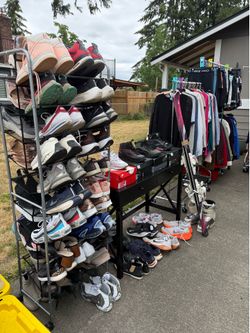 3-Day Garage Sale (30% off!!): Clothes, Shoes, Toys, Records, Books & More — Puyallup, WA