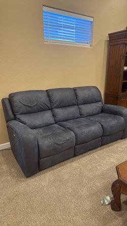 Living Spaces Grey 3-Piece Power Recliner Sofa Set w/ USB Charging
