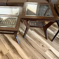 Coffee table & 2 end tables