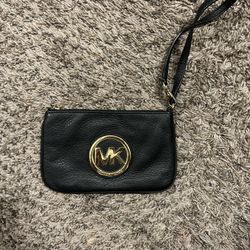 Michael Kors Wristlet 