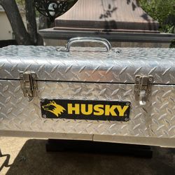 Husky Tool/Tackle Box-Extra Large