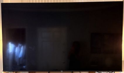 75” Hisense TV