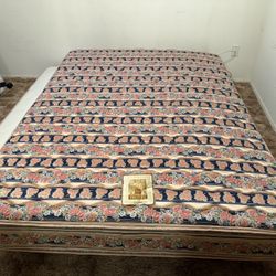 Queen Mattress And Box Spring 
