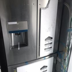 Frigidaire French Door Refrigerator