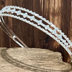 Girl's Silver Rhinestone Crown Tiara for All Occasions Gift