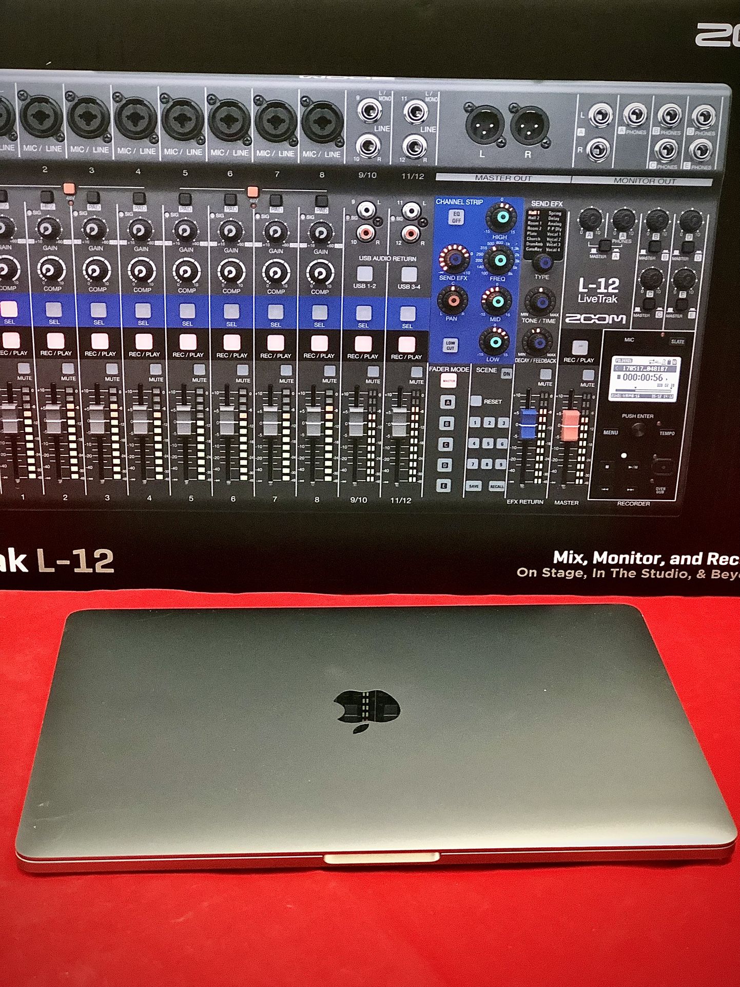 Zoom LiveTrak L-12 - 12-Channel Digital Mixer & Multitrack Recorder