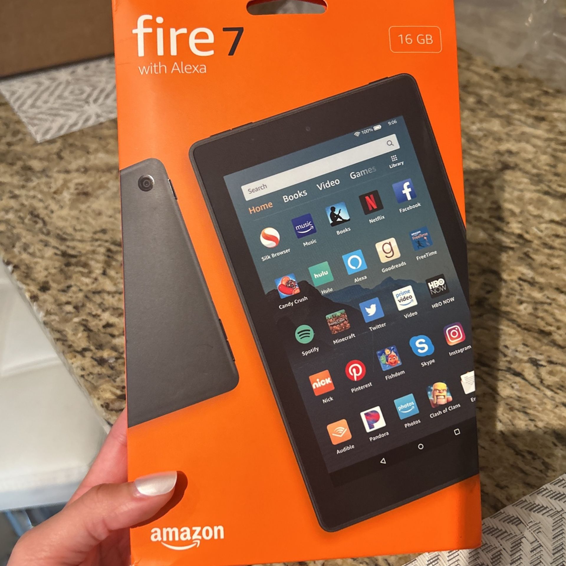 New in box Fire 7 HD with alexa tablet 16GB