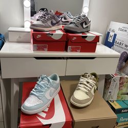 Men's Nike Dunks- 4 pairs