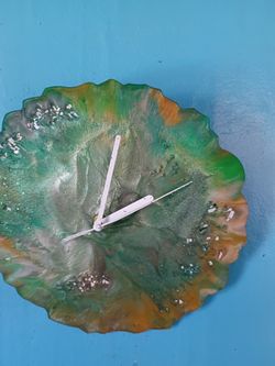 Homemade Apoxy Clocks