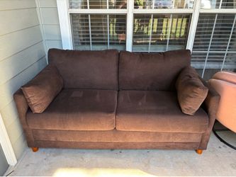 Pull out couch