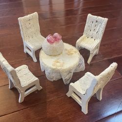 Table Set With 4 Chairs For Doll House
