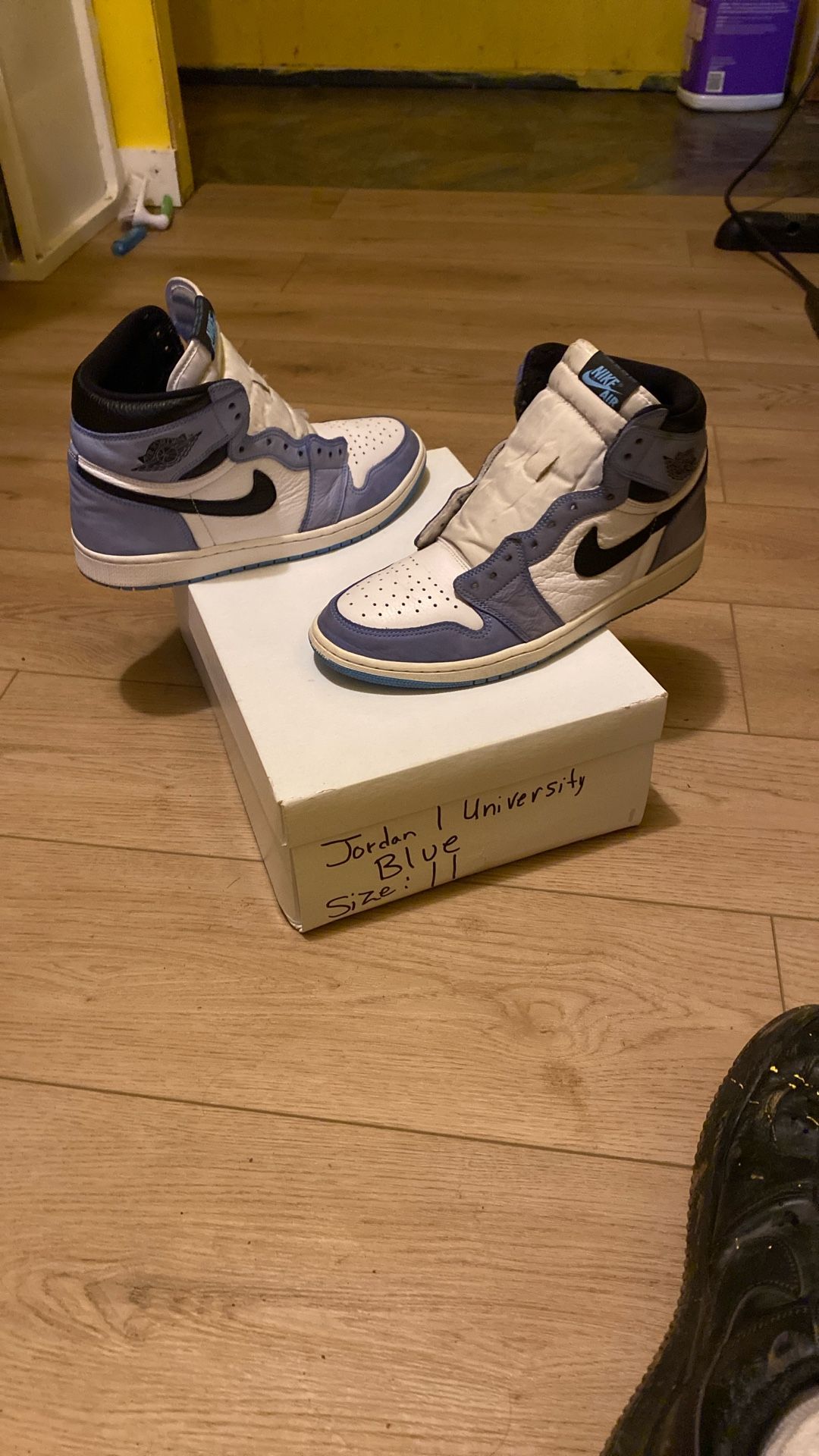 Jordan 1 UNC Size 11M