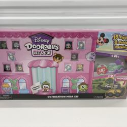 Disney Doorables On Vacation Mega Set