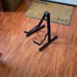 Cahaya Guitar Stand 