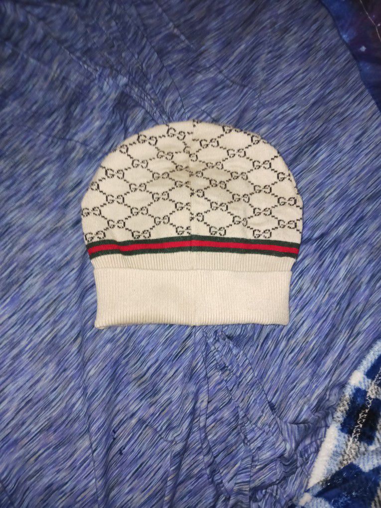 LV Hats Multiple colors Beanie for Sale in West Palm Beach, FL - OfferUp