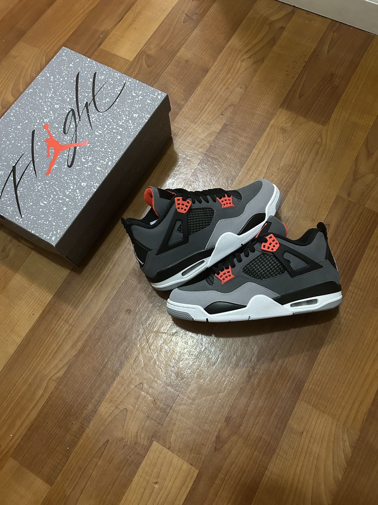 Jordan 4 Infrared Size 9