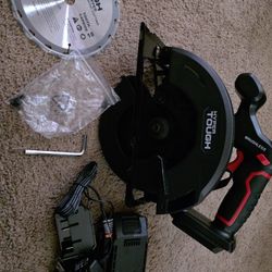 Hyper Tough 20V 6.5in. Brushless Circular saw, with 2.0Ah Battery Pack and Standard Charger, 41007.2
