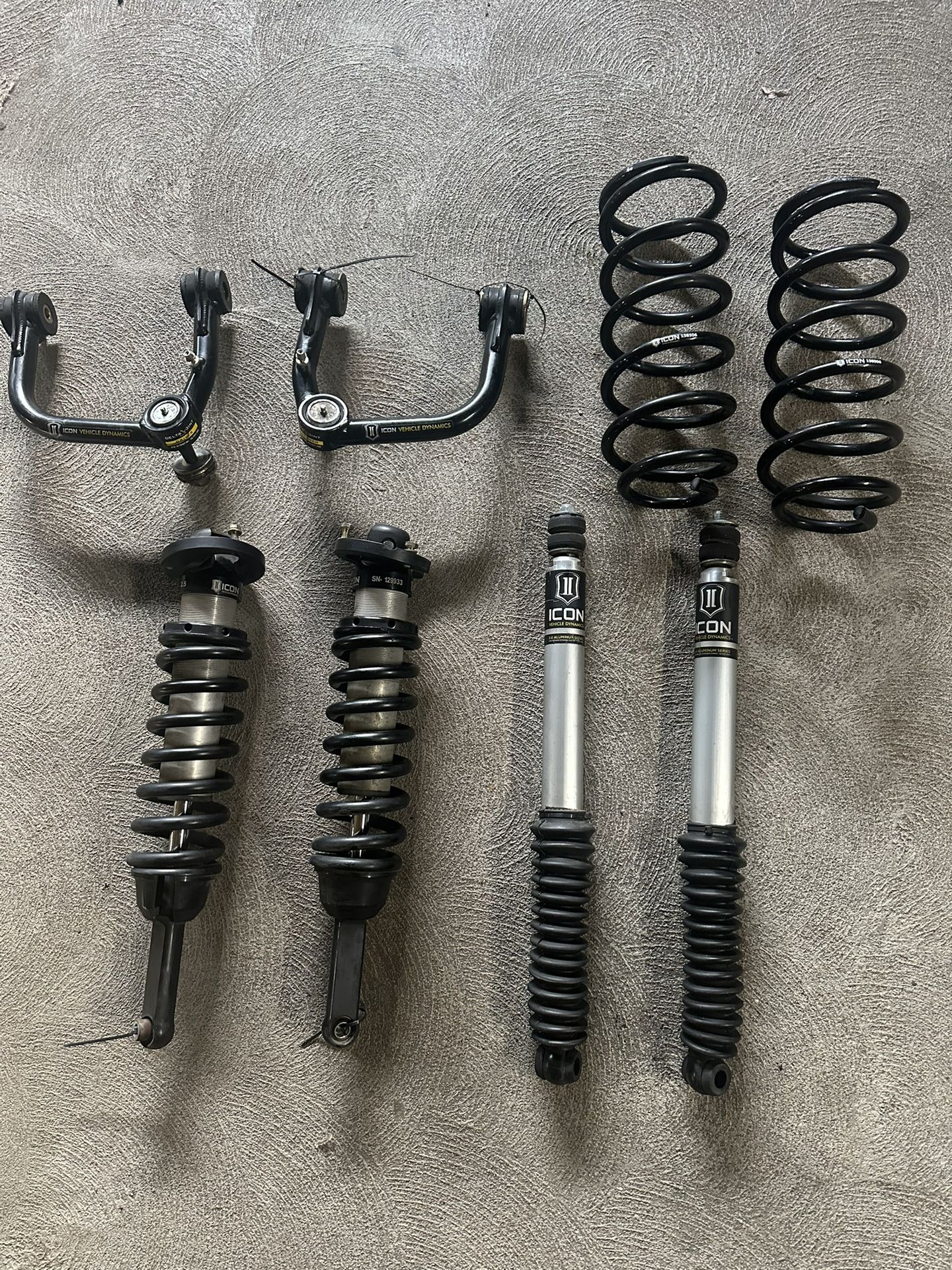 Icon II suspension set