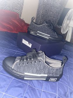 Dior B23