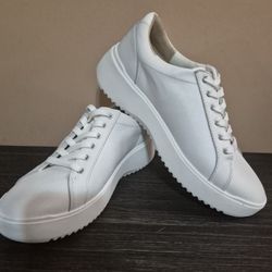 Vionic Kearny Platform Comfort Sneakers  - Wm (Sz 8.5)