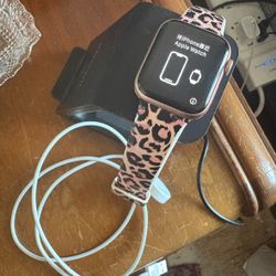 40mm Rose gold apple watch 6