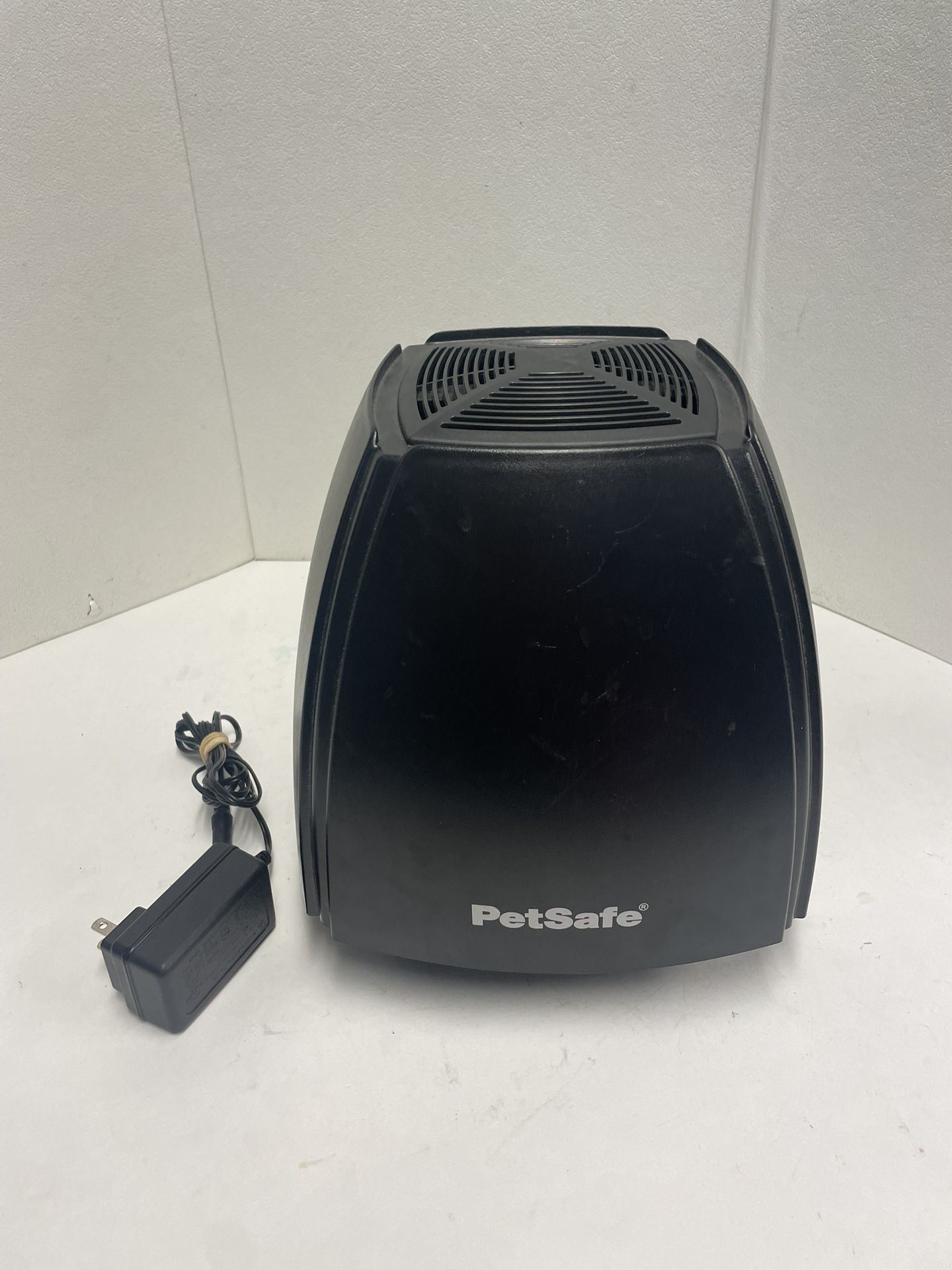 Petsafe RFA-554A Free to Roam Transmitter Wireless Dog Fence Unit W/ Cord Tested