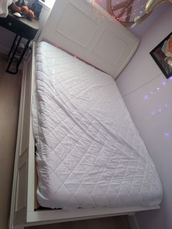 Girls White Queen Bed Set