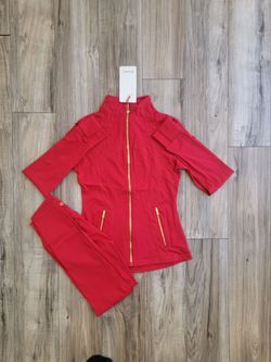 Red lululemon sets