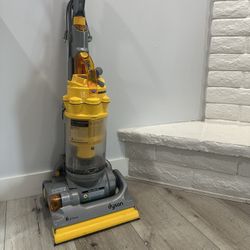 Dyson DC14 Vacuum