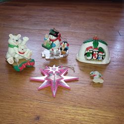 Lot of 5 Vintage Westmar Ind Inc Holiday Ornaments + 1990 Barbie Star