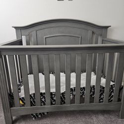 Baby Crib Convertible Crib