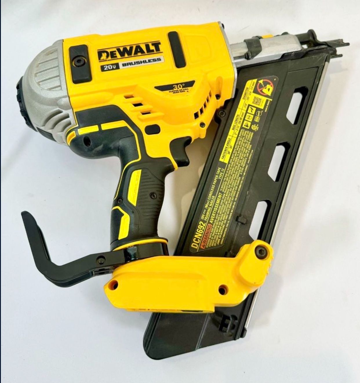 Dewalt New 30 Framing Nailer XR Brushless