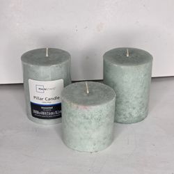 Green pillar candles Set