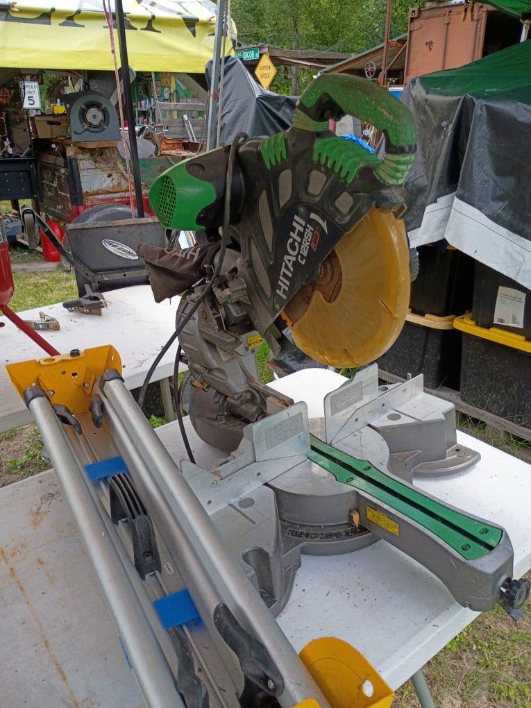 Hitachi C12rsh Laser