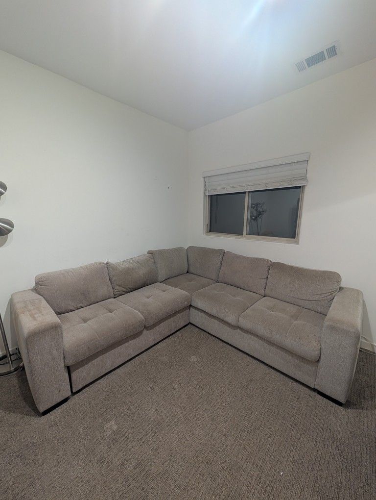 Sectional Sofa with Pullout Bed