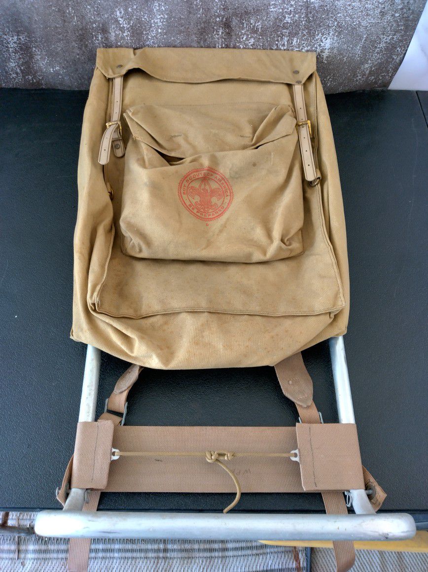 Vintage Scouts Backpack With Aluminum Frame