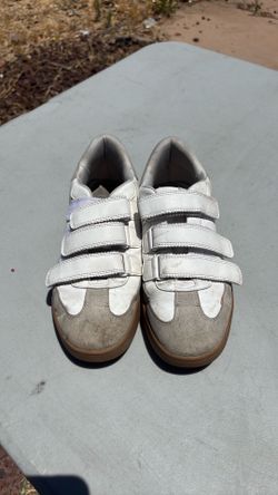 White Steve Madden shoes