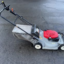 Honda Lawn Mower 