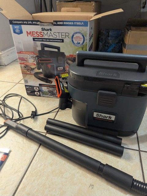 Shark  VS101 Mess Master Vacuum