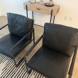 Set of 2 Modern Black Accent Chairs – Excellent Condition