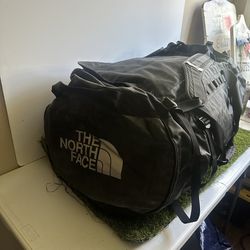 The North Face XL Duffle Bag *black*