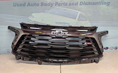 CHEVY BLAZER RS GRILLE OEM USED  2023  -  2026