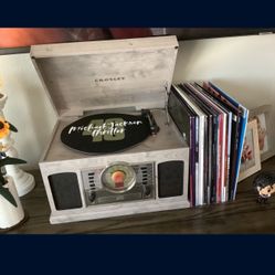 RECORD PLAYER - Crosley 8-1