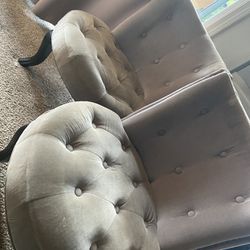 2 Living Room Chairs 
