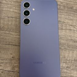Unlocked Samsung S24 Plus