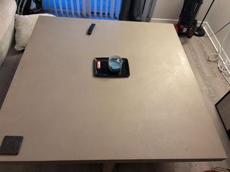 Ashley furnitures coffee table