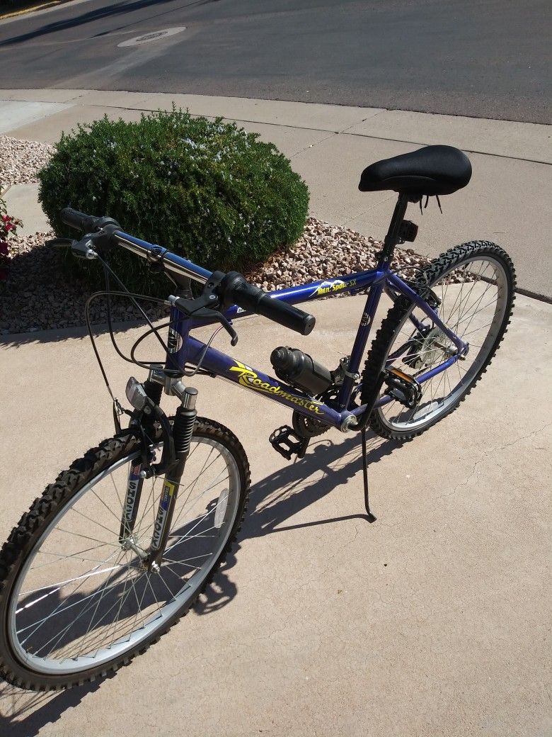 ROADMASTER MOUNTAIN SPORT SX 18 SPEED 26" MOUNTAIN BIKE