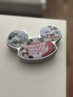 Mickey Mouse “80 Years” Anniversary Collector Tin – Disney